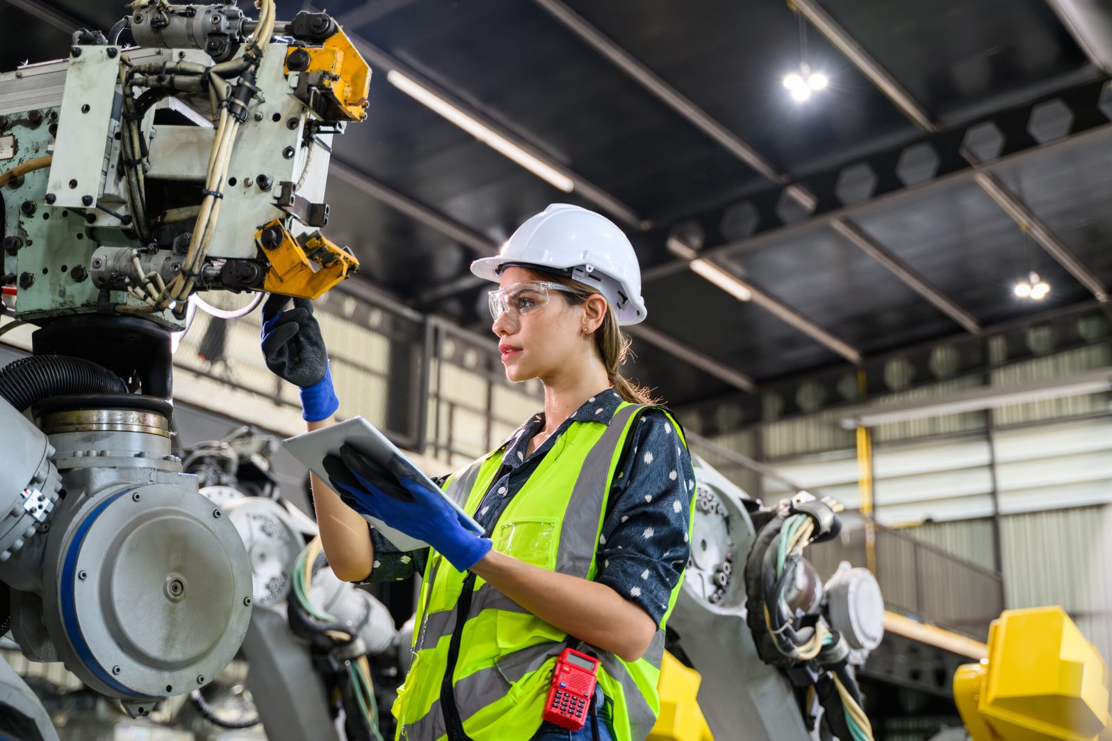 female-business-owner-engineer-managing-and-checki-2026-01-09-12-35-38-utc-1-scaled 